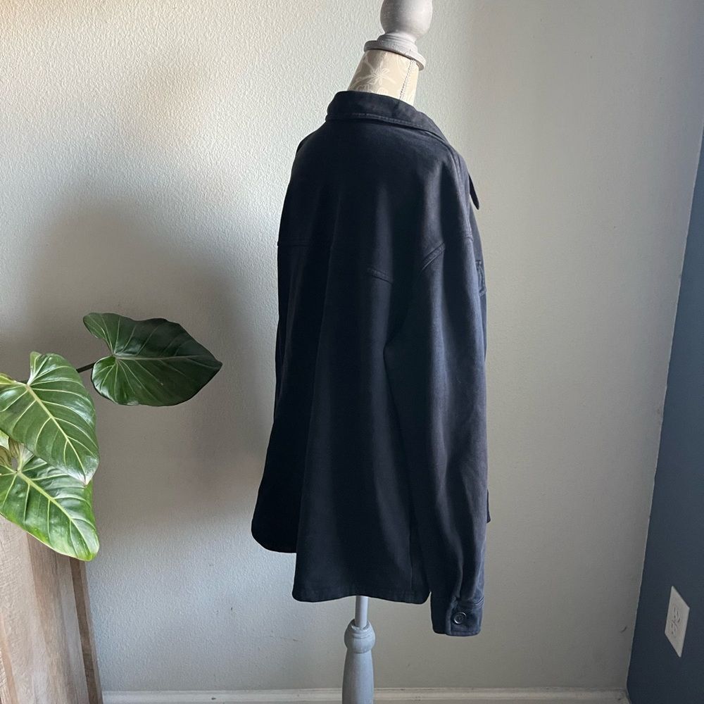 Good American Fleece Button Front Shacket in Black | S/M - Picture 4 of 11